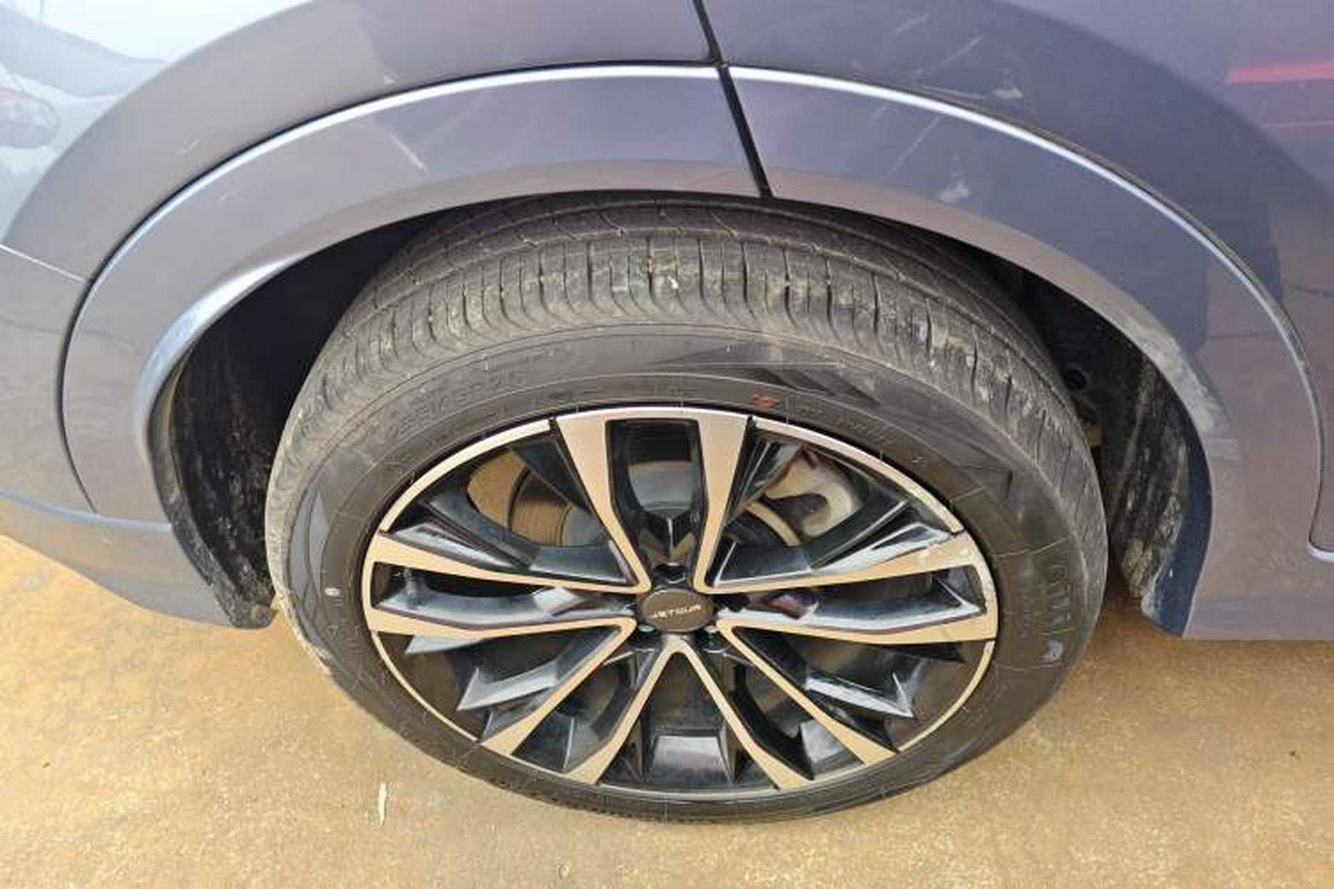 Used JETOUR X70 PLUS 2021 1.6T DCT Pro 5-Seater Right Rear Wheel Hub