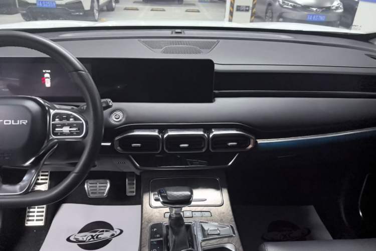 Used JETOUR X70 PLUS 2021 1.6T DCT Star 5-Seater Audio And AC Panel