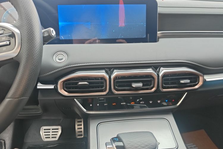 Used JETOUR X70 PLUS 2021 1.6T DCT Star 7-Seater Audio And AC Panel