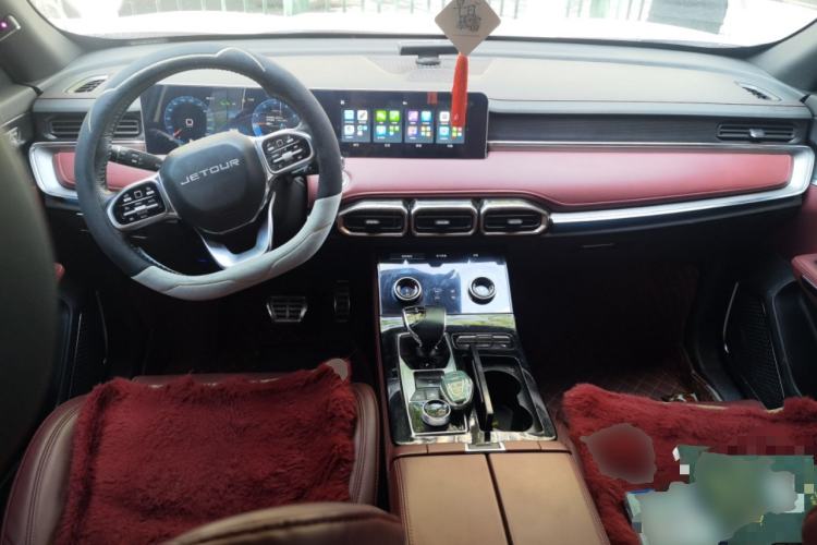 Used JETOUR X70 PLUS 2021 Zhuge 1.6T DCT Wuhou 5-Seater Center Console