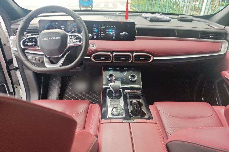 Used JETOUR X70 PLUS 2021 1.6T DCT Pro 7-seater Center Console