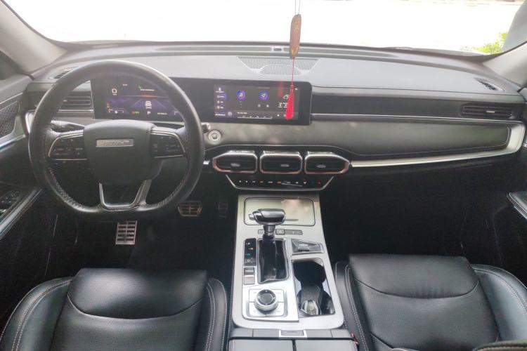 Used JETOUR X70 PLUS 2021 1.5T DCT Mountain 5-Seater Center Console