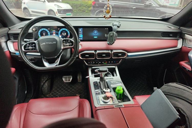 Used JETOUR X70 PLUS 2021 1.6T DCT Star 7-Seater Center Console