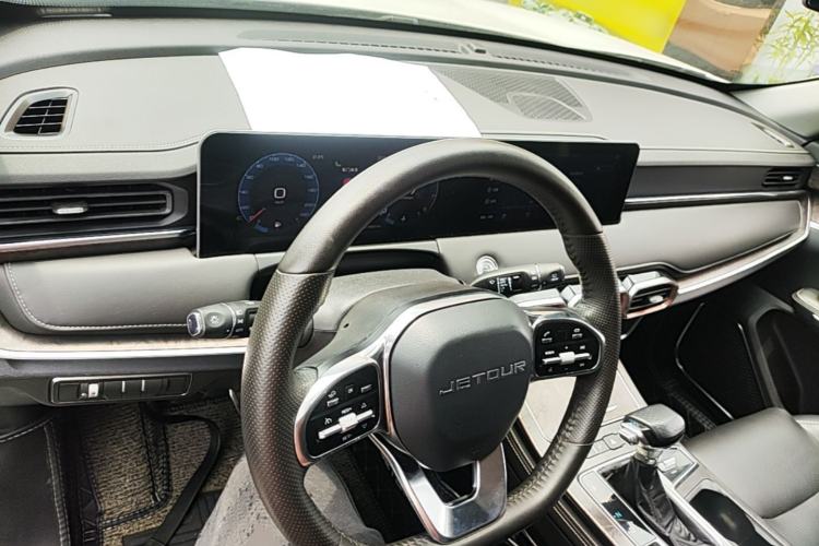 Used JETOUR X70 PLUS 2021 1.6T DCT Star 5-Seater Center Console