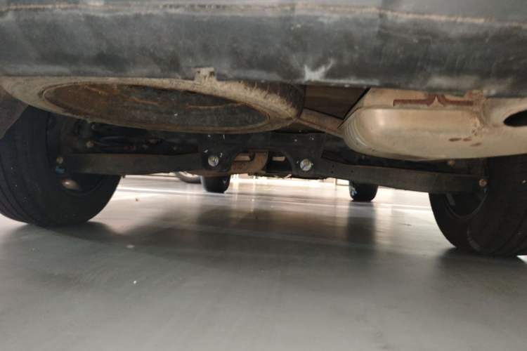 Used JETOUR X70 PLUS 2021 1.5T Manual Wind 7-Seater Chassis Rear