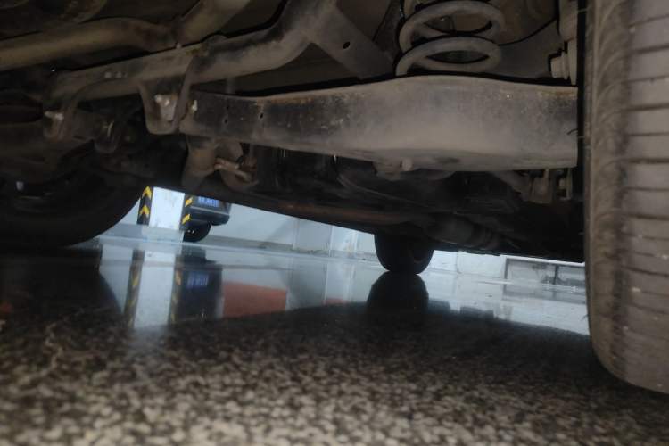 Used JETOUR X70 PLUS 2021 1.6T DCT Tian 7-seater Chassis Rear