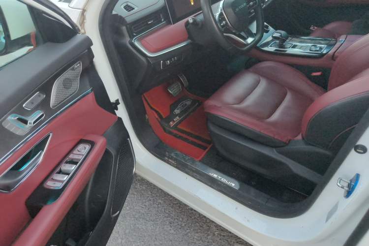 Used JETOUR X70 PLUS 2021 1.6T DCT Pro 7-seater Driver Seat