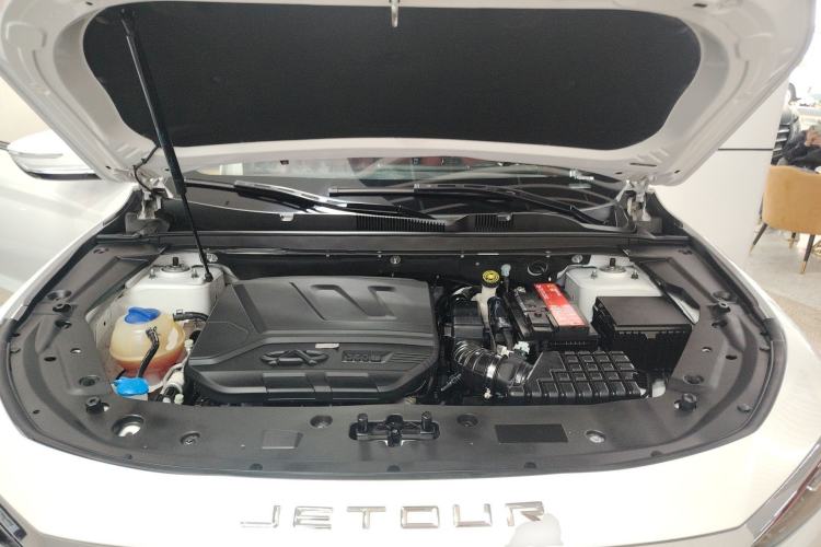 Used JETOUR X70 PLUS 2021 Zhuge 1.6T DCT Wuhou 5-Seater Engine Bay