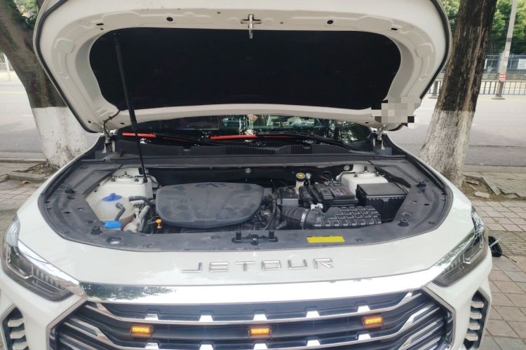 Used JETOUR X70 PLUS 2021 1.6T DCT Star 7-Seater Engine Bay