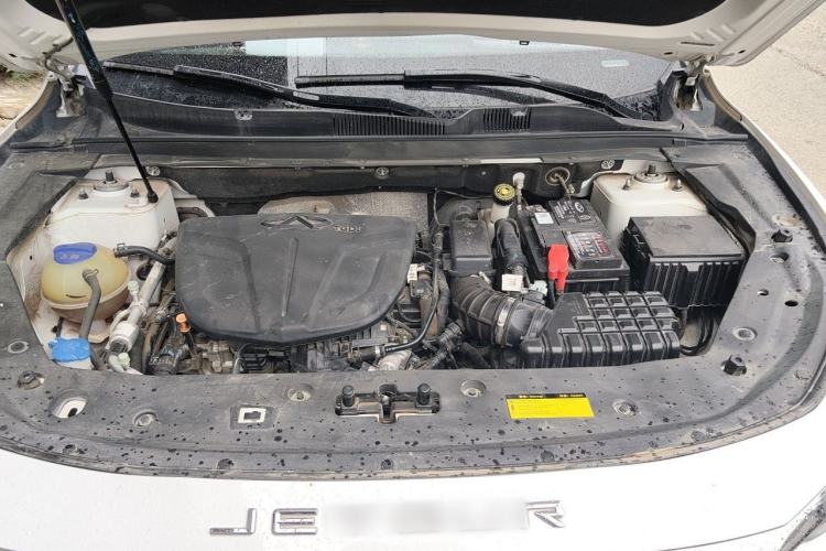 Used JETOUR X70 PLUS 2021 1.6T DCT Star 7-Seater Engine Bay