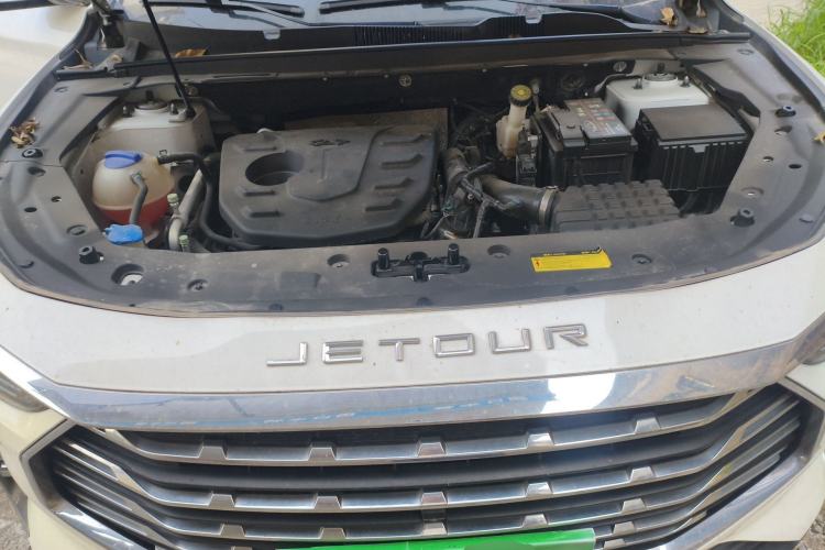 Used JETOUR X70 PLUS 2021 1.5T DCT Mountain 7-Seater Engine Bay