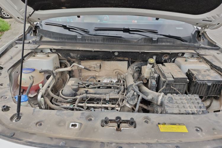 Used JETOUR X70 PLUS 2021 Revised Version 1.5T Manual 5-Seater Engine Bay