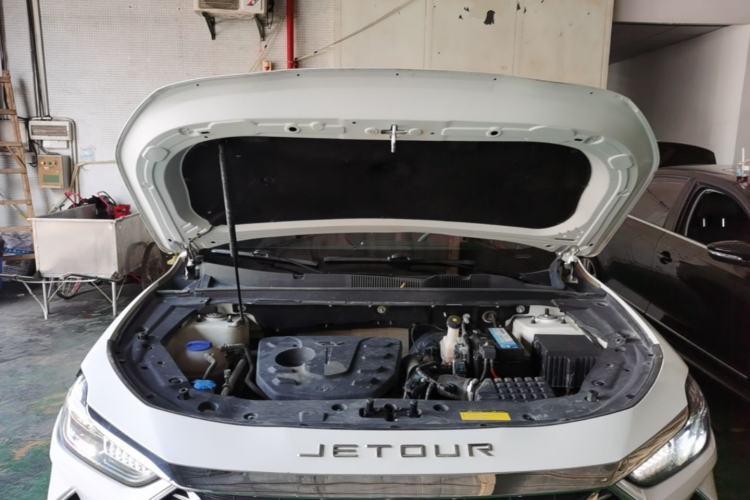 Used JETOUR X70 PLUS 2021 1.5T DCT Mountain 5-Seater Engine Bay