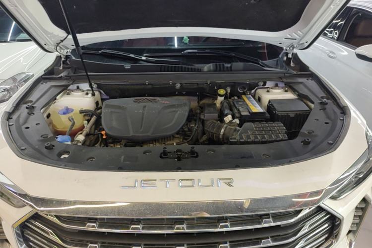 Used JETOUR X70 PLUS 2021 1.6T DCT Base 5-Seater Engine Bay