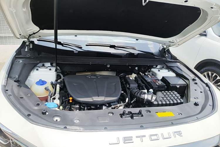 Used JETOUR X70 PLUS 2021 1.6T DCT Star 5-Seater Engine Bay