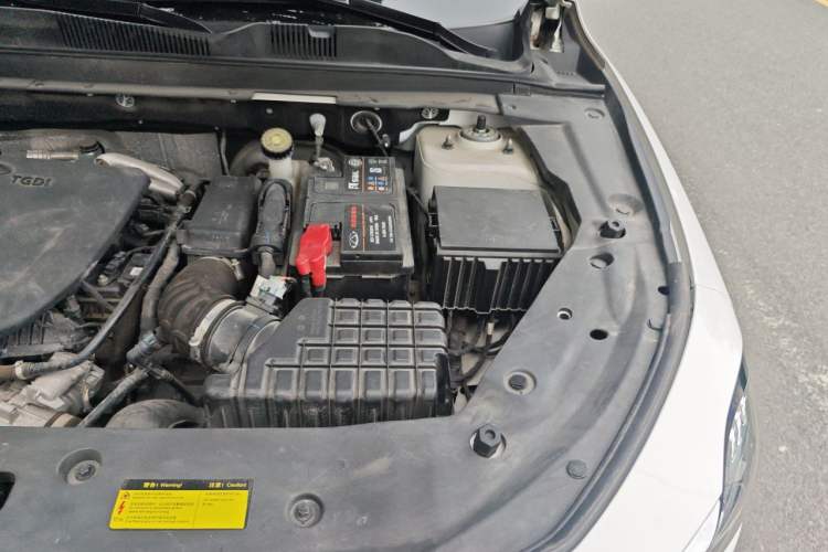 Used JETOUR X70 PLUS 2021 1.6T DCT Pro 7-seater Engine Bay Left