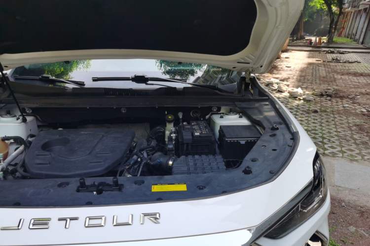 Used JETOUR X70 PLUS 2021 1.5T DCT Mountain 7-Seater Engine Bay Left