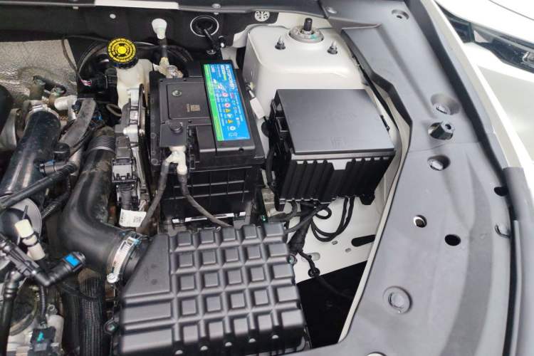 Used JETOUR X70 PLUS 2021 Facelift 1.5T DCT ShanPRO 7-Seater Engine Bay Left