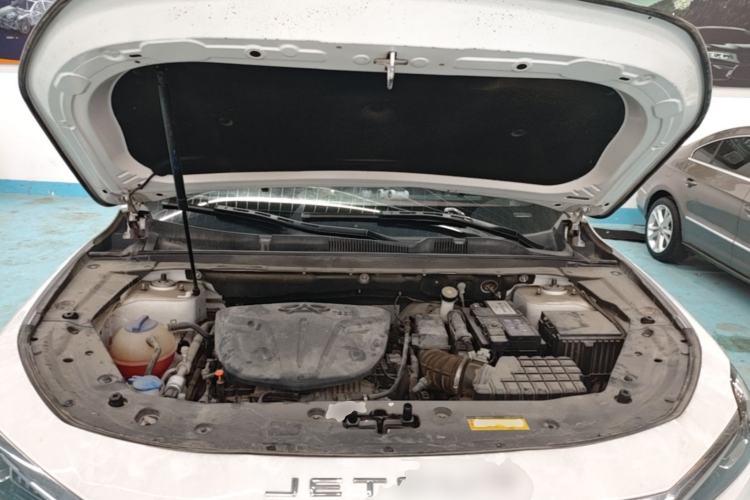 Used JETOUR X70 PLUS 2021 1.6T DCT Base 5-Seater Engine Bay