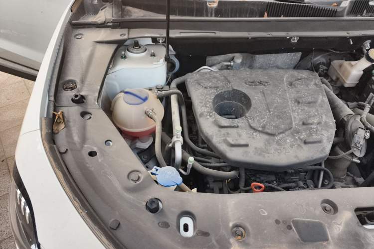 Used JETOUR X70 PLUS 2021 1.5T DCT Mountain 7-Seater Engine Bay Right