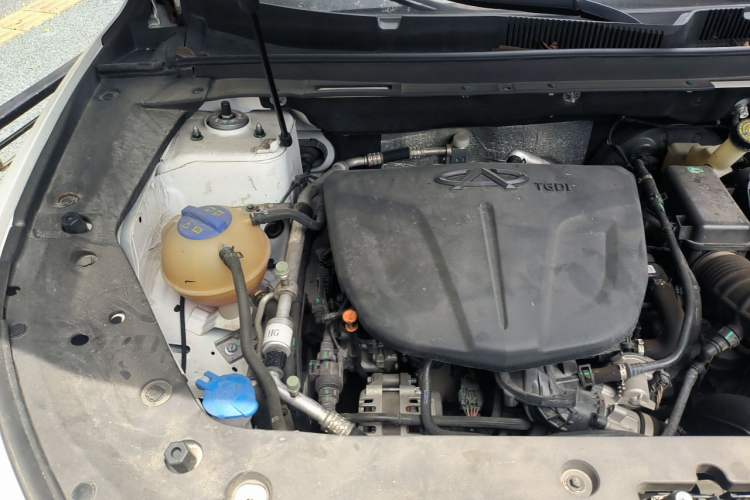Used JETOUR X70 PLUS 2021 1.6T DCT Star 7-Seater Engine Bay Right
