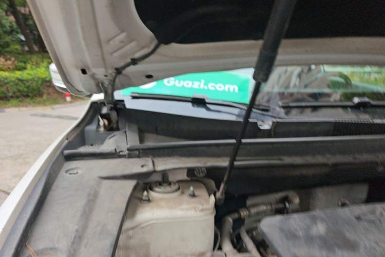 Used JETOUR X70 PLUS 2021 1.6T DCT Star 7-Seater Engine Bay Right
