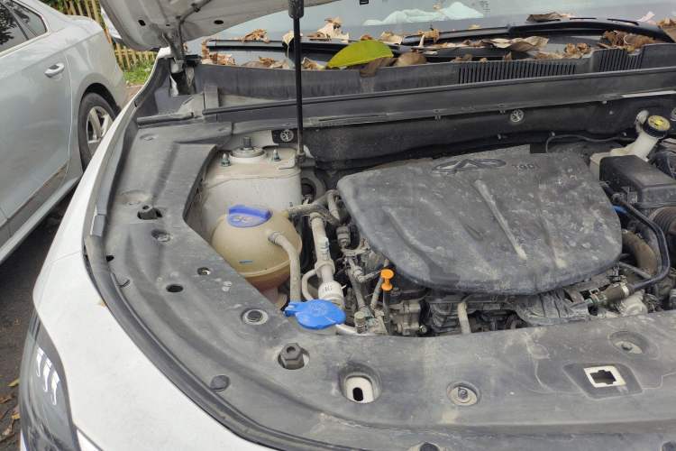 Used JETOUR X70 PLUS 2021 1.6T DCT Star 5-Seater Engine Bay Right