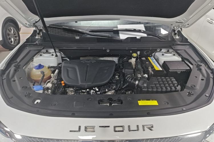 Used JETOUR X70 PLUS 2021 1.6T DCT Base 5-Seater Engine Bay