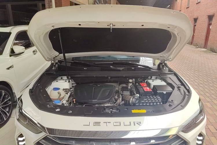 Used JETOUR X70 PLUS 2021 1.6T DCT Base 5-Seater Engine Bay