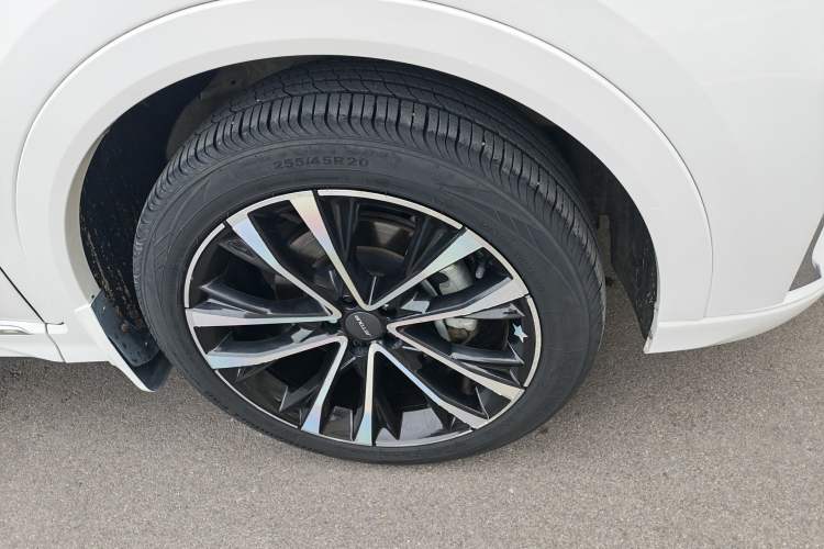 Used JETOUR X70 PLUS 2021 1.6T DCT Pro 5-Seater Exterior 4