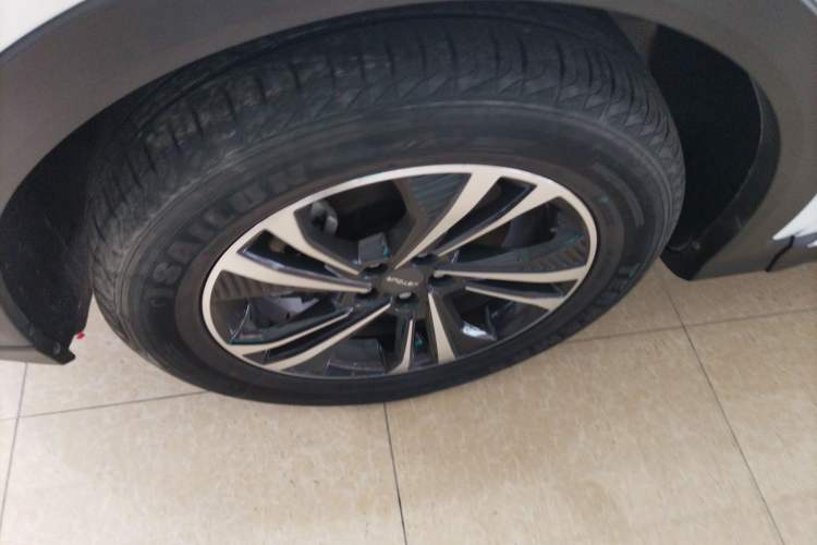 Used JETOUR X70 PLUS 2021 1.6T DCT Chen 5 Seats Exterior 4