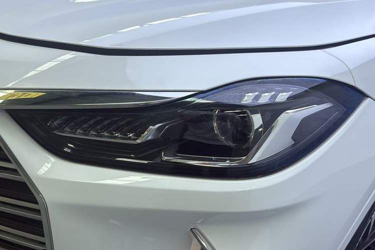 Used JETOUR X70 PLUS 2021 1.6T DCT Pro 5-Seater Exterior 9