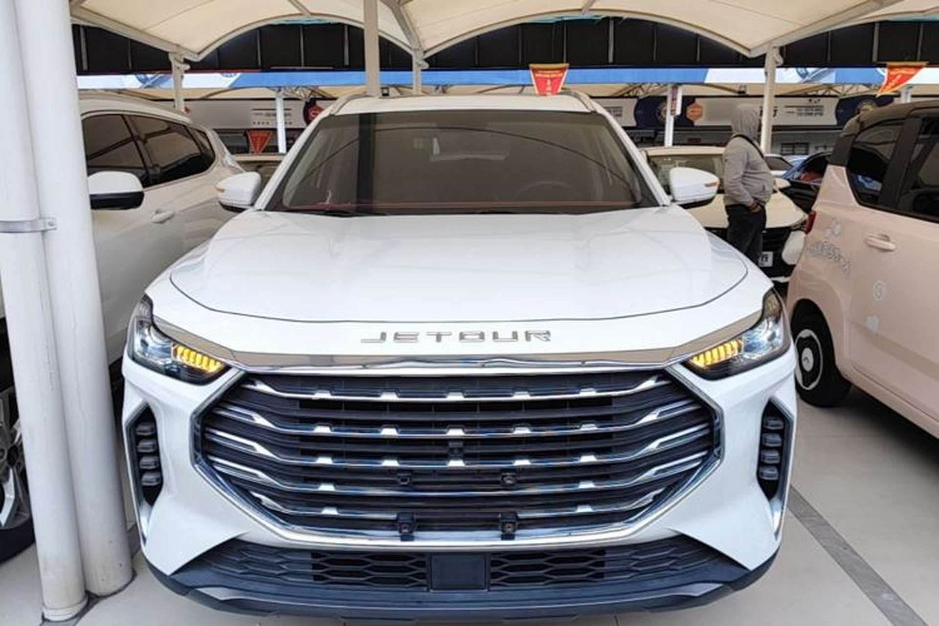 Used JETOUR X70 PLUS 2021 1.5T Manual Lin 5-Seater Front