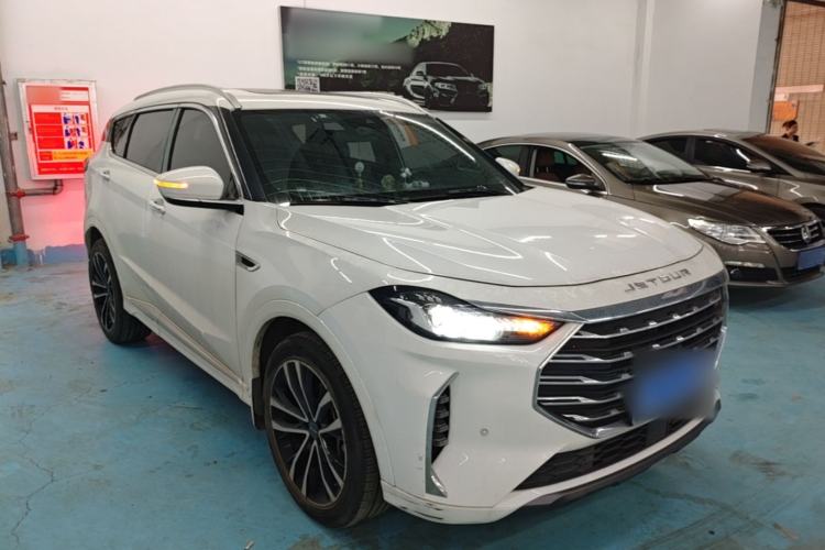 Used JETOUR X70 PLUS 2021 1.6T DCT Base 5-Seater Front Right 45 Deg