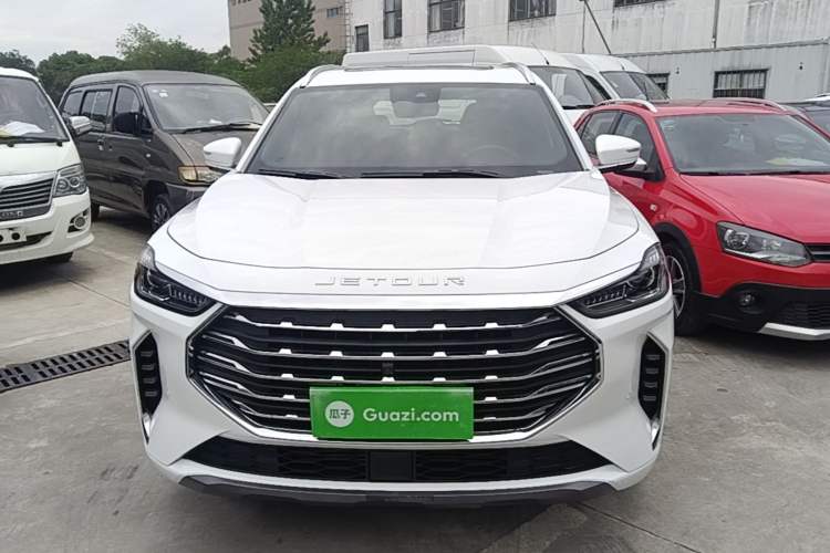 Used JETOUR X70 PLUS 2021 1.6T DCT Pro+ 7-Seater Front