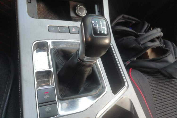 Used JETOUR X70 PLUS 2021 1.5T Manual Lin 5-Seater Gear Lever