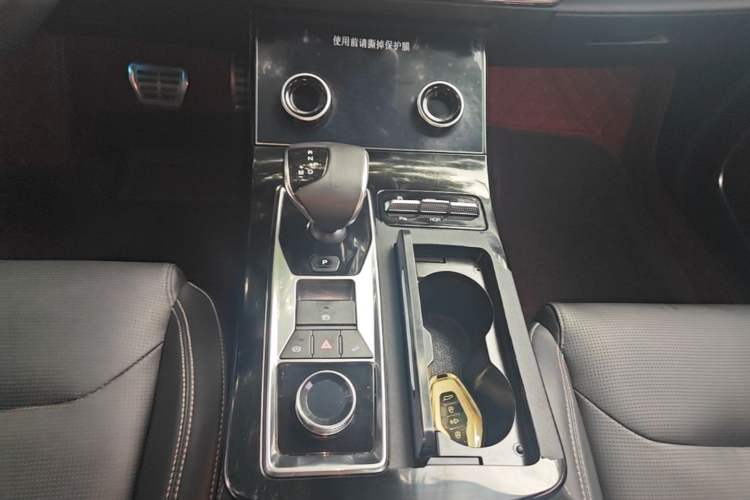 Used JETOUR X70 PLUS 2021 1.6T DCT 7-Seater Gear Lever