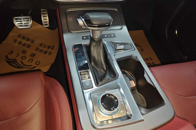 Used JETOUR X70 PLUS 2021 1.6T DCT Star 5-Seater Gear Lever