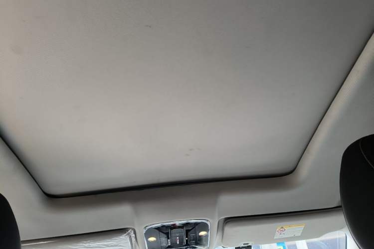 Used JETOUR X70 PLUS 2021 Revised Version 1.5T DCT ShanPRO 5-Seater Headliner