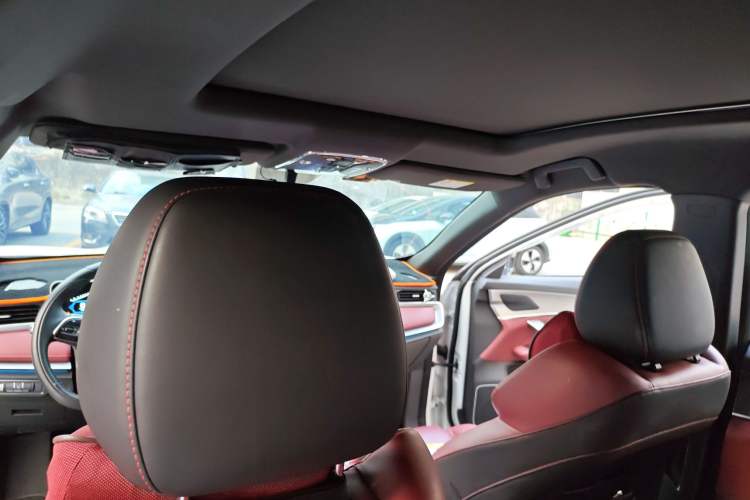 Used JETOUR X70 PLUS 2021 Facelift 1.5T DCT ShanPRO 7-Seater Headliner