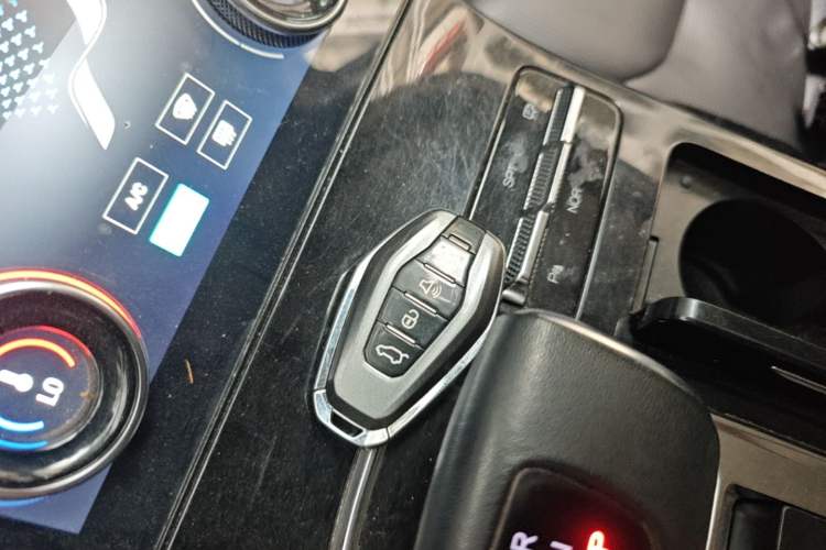 Used JETOUR X70 PLUS 2021 1.6T DCT 7-Seater Interior 1
