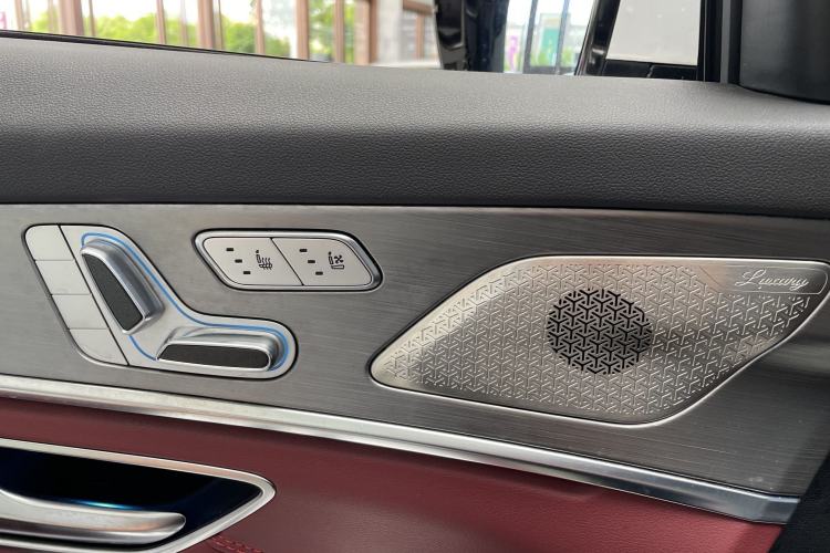 Used JETOUR X70 PLUS 2021 1.6T DCT Pro+ 7-Seater Interior 1