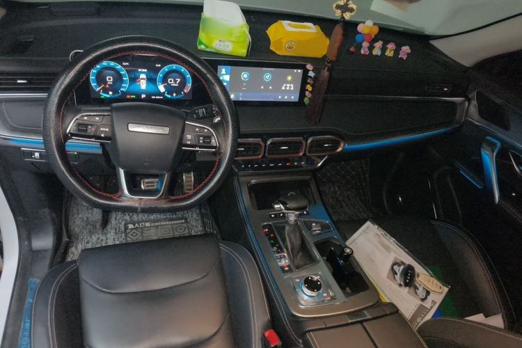 Used JETOUR X70 PLUS 2021 1.5T DCT Mountain 7-Seater Interior 2
