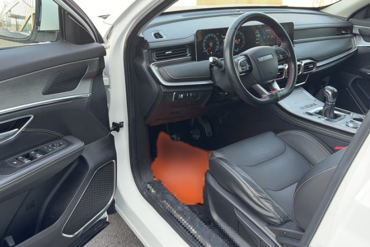 Used JETOUR X70 PLUS 2021 1.5T Manual Lin 5-Seater Interior 2