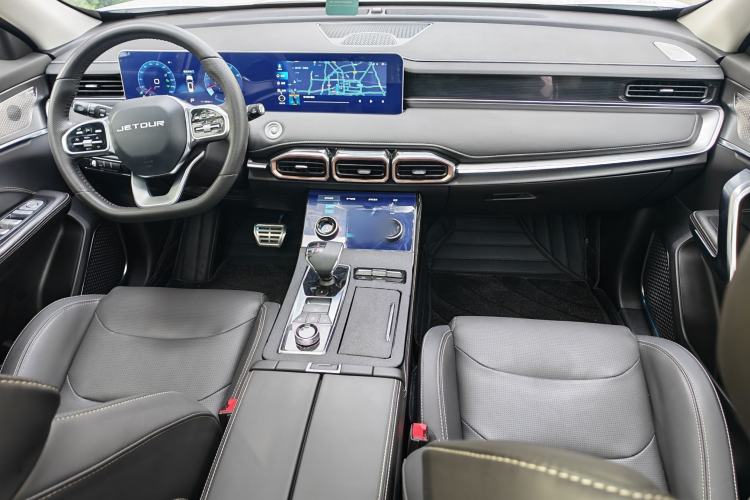 Used JETOUR X70 PLUS 2021 1.6T DCT Pro 5-Seater Interior 5