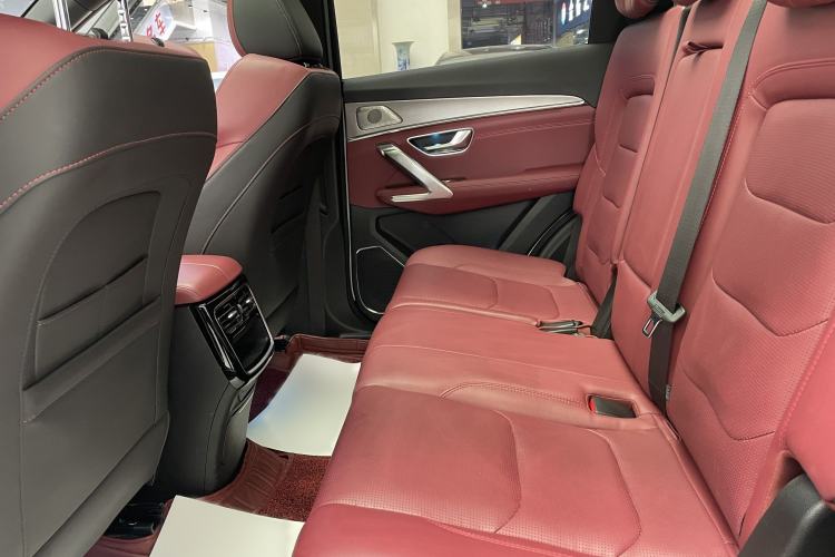 Used JETOUR X70 PLUS 2021 1.6T DCT Pro+ 7-Seater Interior 6