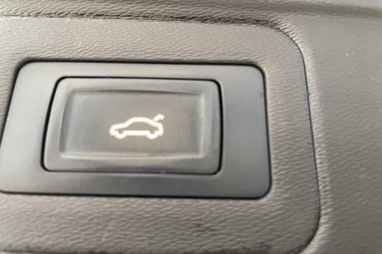 Used JETOUR X70 PLUS 2021 1.6T DCT Pro+ 7-Seater Interior 8
