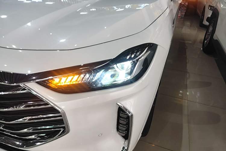 Used JETOUR X70 PLUS 2021 1.6T DCT Pro 7-seater Left Front Headlight