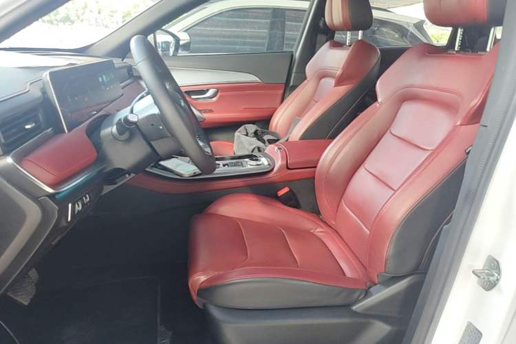 Used JETOUR X70 PLUS 2021 Revised Version 1.5T DCT ShanPRO 5-Seater Left Front Seat
