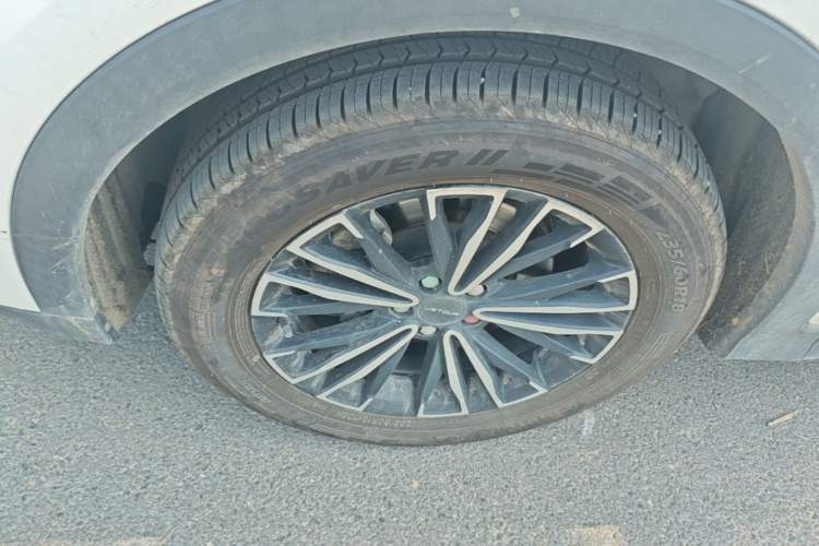 Used JETOUR X70 PLUS 2021 Facelift 1.5T DCT ShanPRO 7-Seater Left Front Wheel Hub